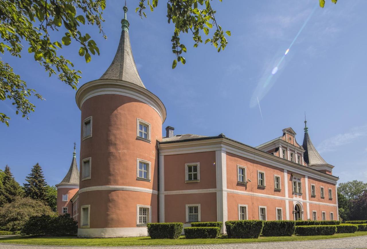 Apartman V Podhuri Krusnych Hor Sokolov Exterior foto